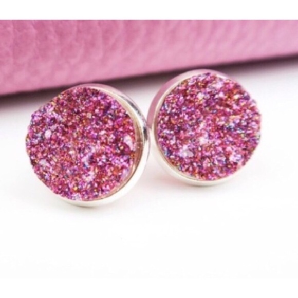✨ Fuschia Druzy Glitter Stud Earrings – Sparkly Statement in Silver Setting - Picture 2 of 2